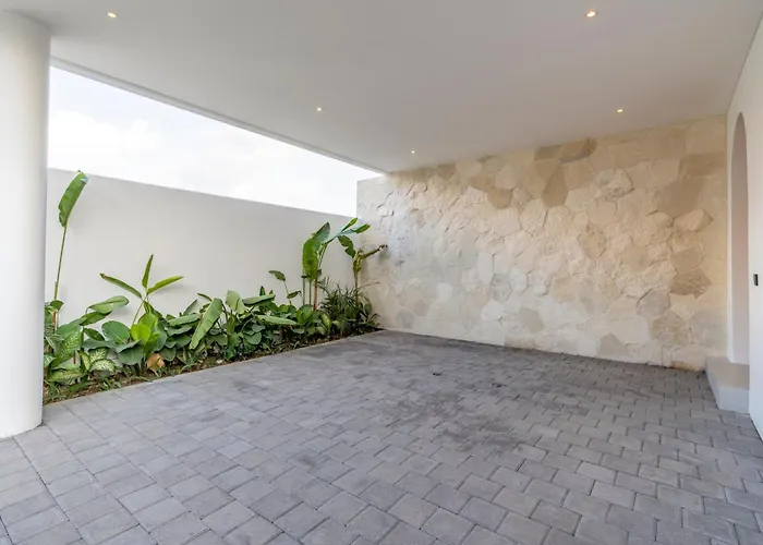 Vakantiehuis Tichi - 3br With Pool Badung (Bali)