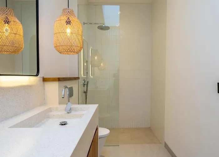 Tichi - 3br With Pool Vakantiehuis Badung (Bali)